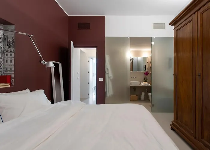 Guesthost - Piazza Fanti Luxury *